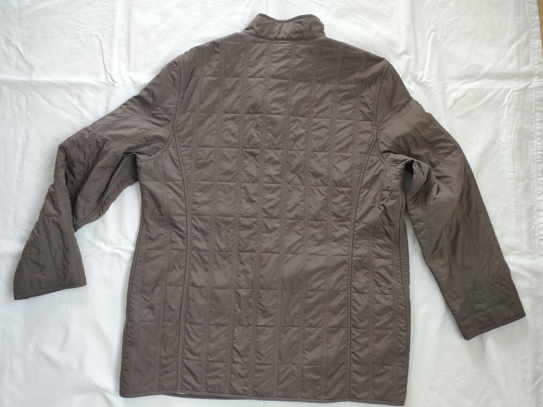 Basler Giacche: dünne Damen-Steppjacke braun/weiss Gr.42 – Usato da Hedingen venduto da Xenno 1