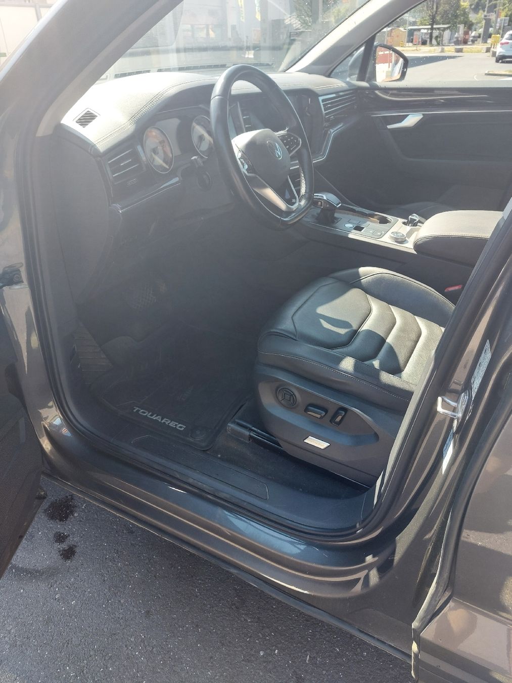 VW Automobili: VW Touareg 3.0 TDI – Usato da Emmenbrücke venduto da bobi017 5