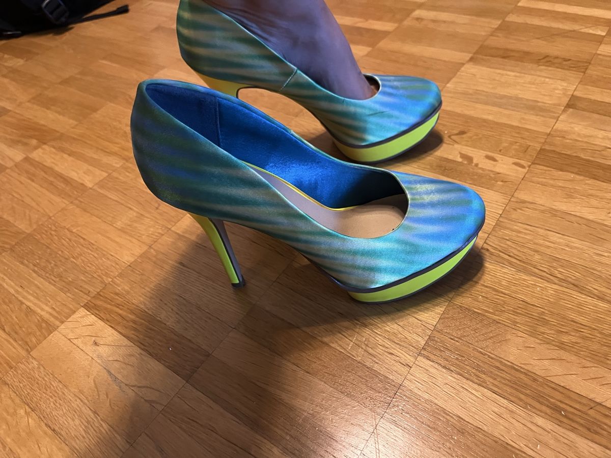 Scarpe da donna: Schuhe Catwalk grösse 37 – Nuovo (secondo la descrizione) da Weiningen ZH venduto da and_6tm5 5