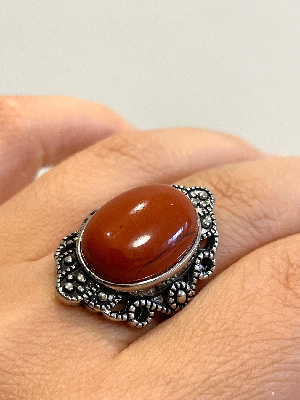 Bagues: Vintage-Ring mit rotem Achat – Neuf avec emballage d'origine à Schiers par sisikristall 1