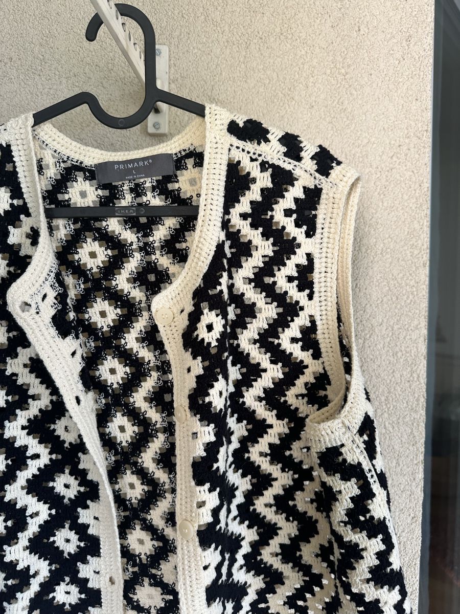 Primark Gilets & Westen: Crochet vest – Gebraucht aus Lugano von GGcloset 2