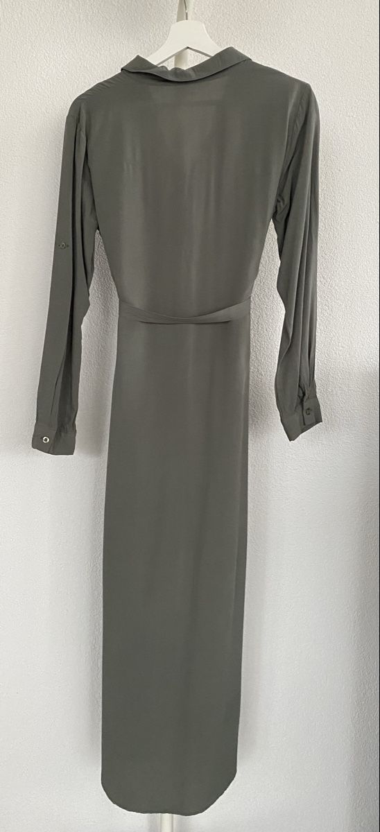 Shein Vestiti: Blusenkleid Khaki – Usato da Dachsen venduto da Jay_3 2