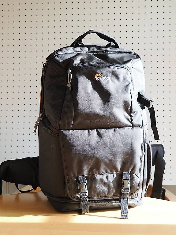Rucksäcke: Fotorucksack von Löwe – Gebraucht aus Sachseln von stuckli3