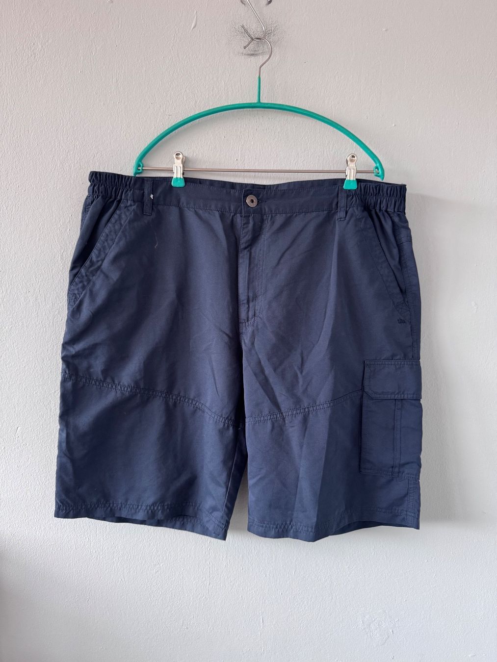 Pantaloni: TBS Short men size 52 – Usato da Neuchâtel venduto da _Easy_to_Find_