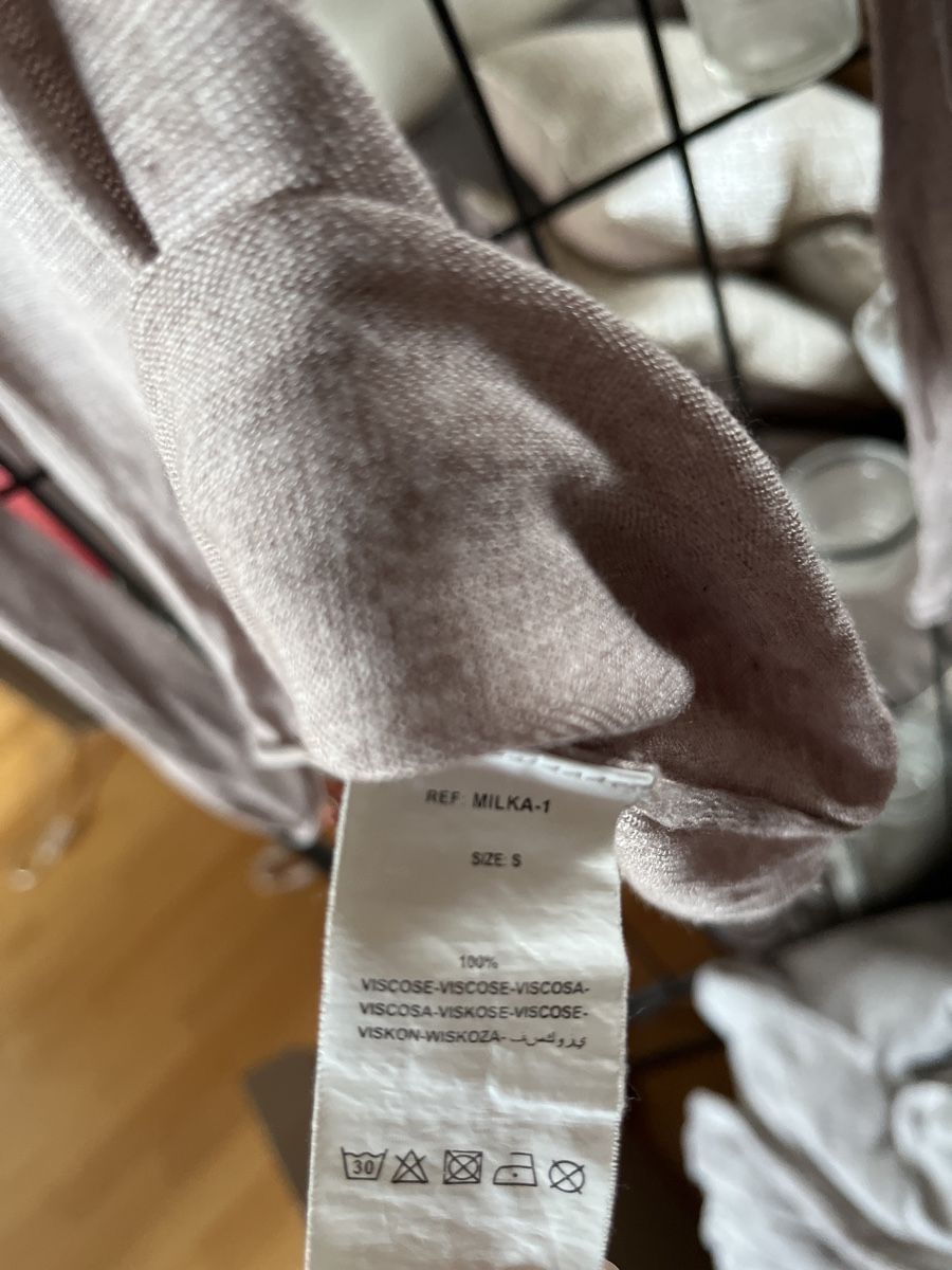 Pullover & Sweatshirts: Pull fin manches longues avec motif peace S – Gebraucht aus Genève von Libellule477 4