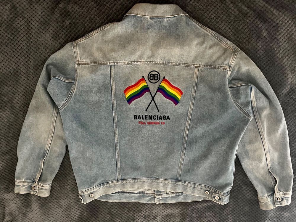 BALENCIAGA Rainbow Flag Denim Jacket Acheter sur Ricardo