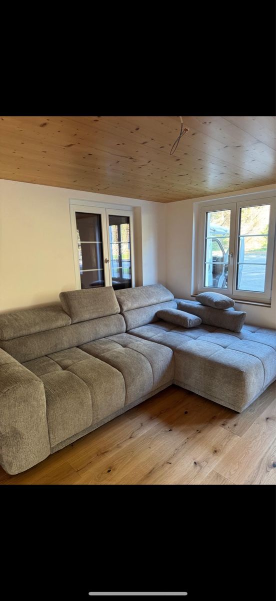 Conforama Divani: Sofa zu verkaufen  – Nuovo e nell'imballaggio originale da Teufen AR venduto da girl_068 1