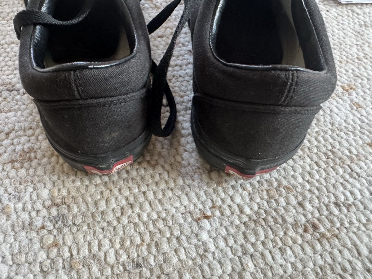 Vans Chaussures hommes: Vans Schuh in Schwarz – D'occasion à St. Gallen par fraurose 1