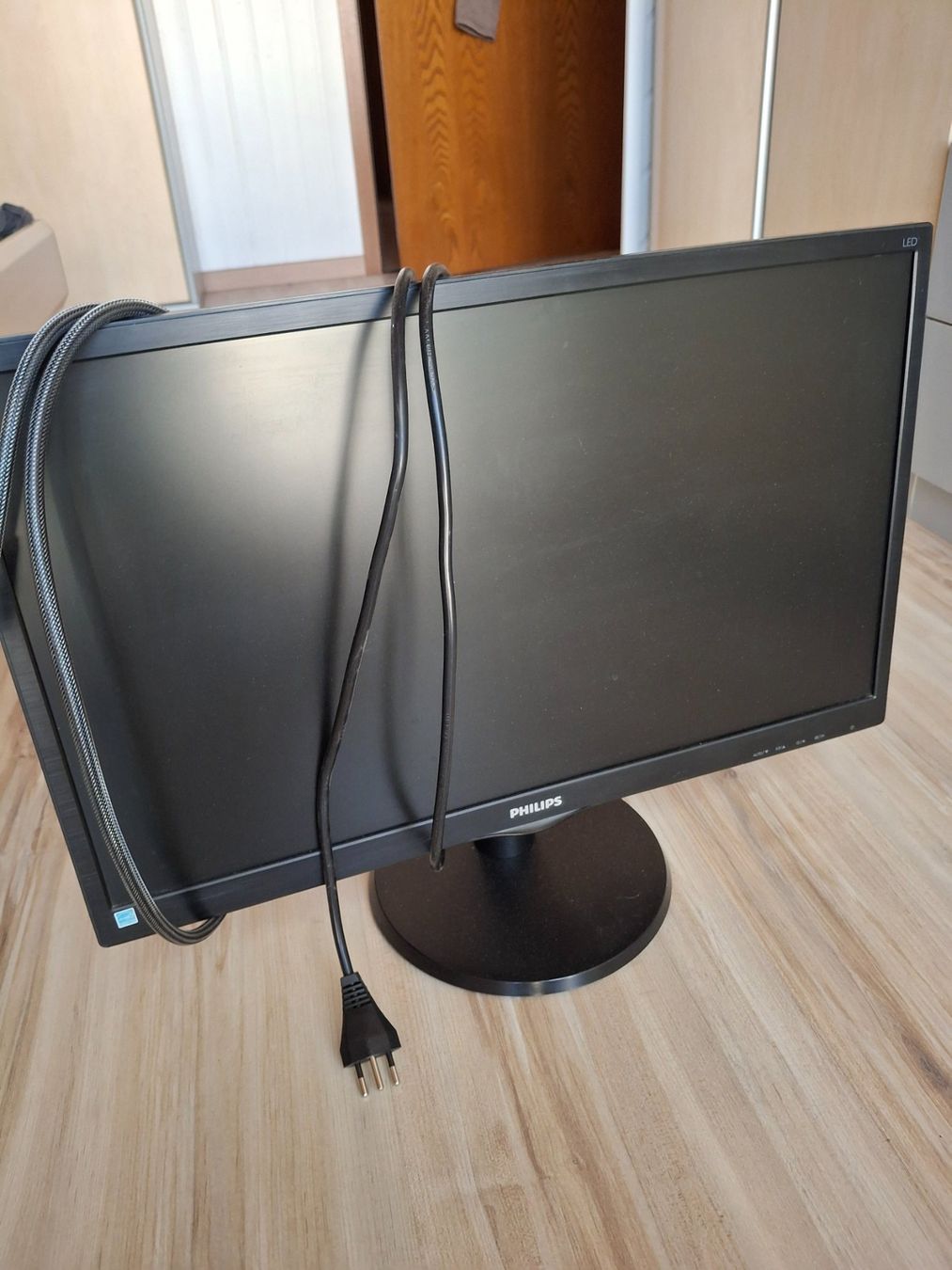 Ecrans: Monitor Philips – D'occasion à Wagen par Leleu