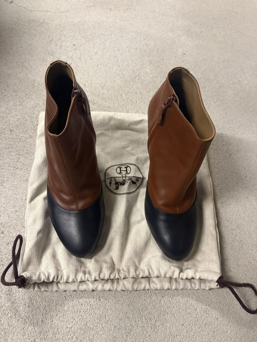 Hermès Scarpe da donna: Hermès boots - two tone, size 38, new – Nuovo (secondo la descrizione) da Zürich venduto da EShopping81 1