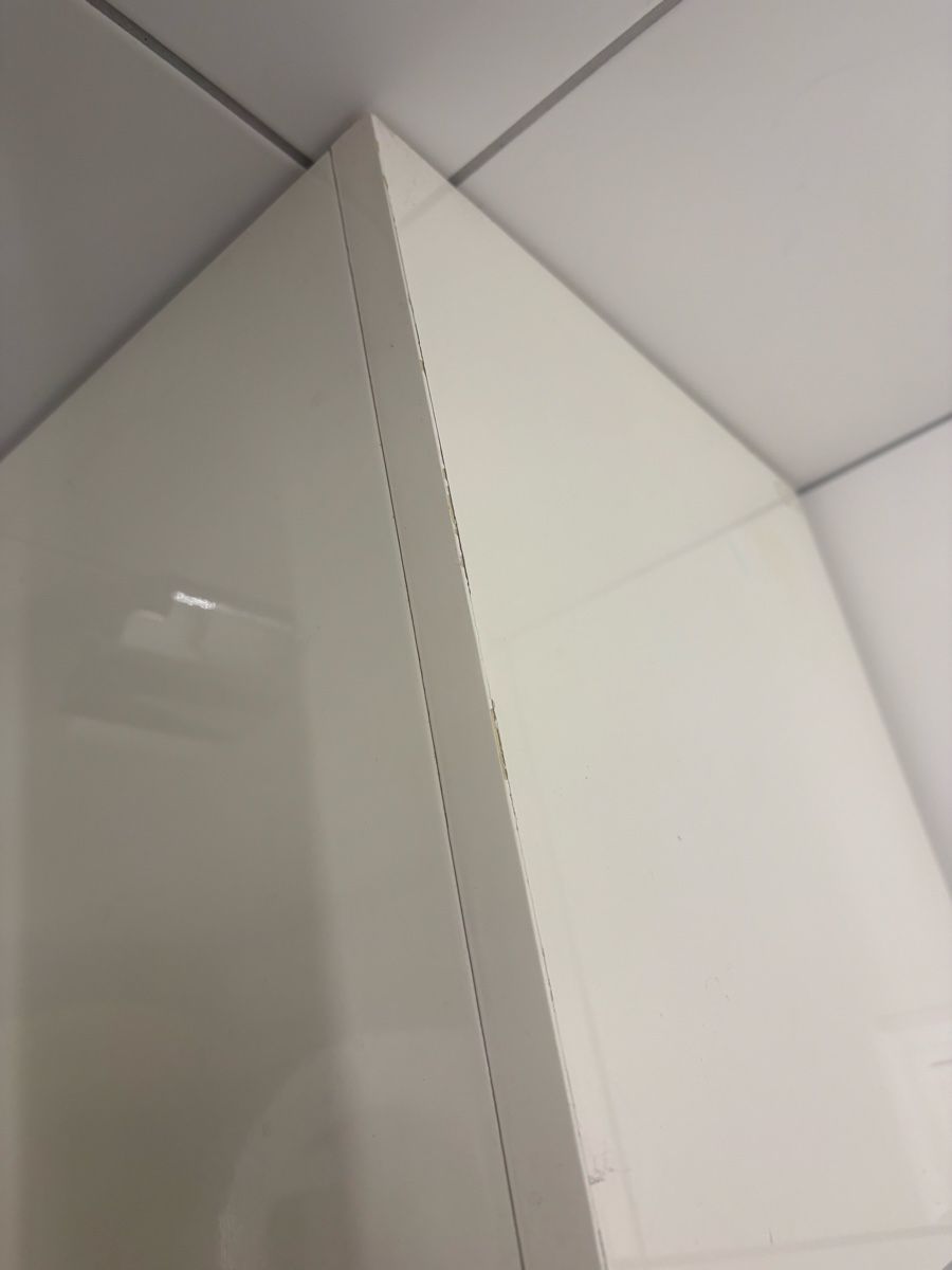 Cassettiere: Badschrank weiss – Usato da Lichtensteig venduto da lau_2999 2