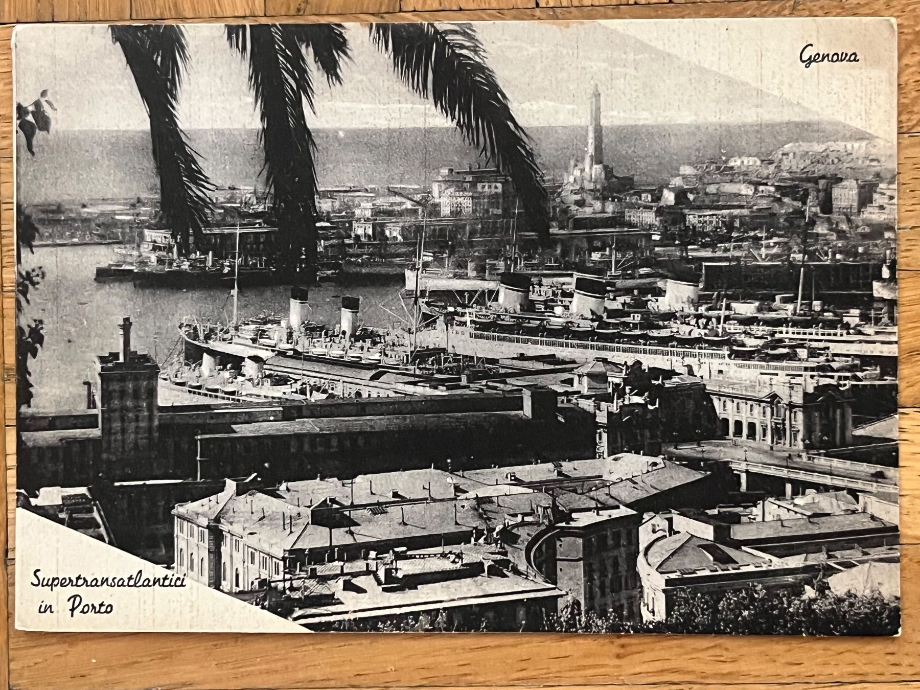 Cartoline postali: Genova, Supertransatlantici Porto – Usato da Romanshorn venduto da luxcollect