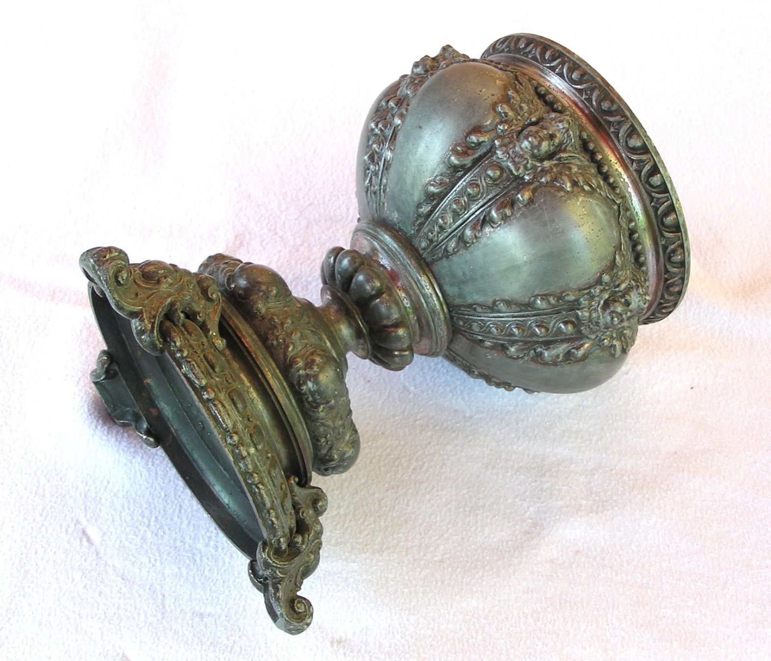 Lampade: GROSSE ANTIKE PETROLEUM LAMPE PETROLLAMPE – Usato da Grenchen venduto da Antique-hunter 7