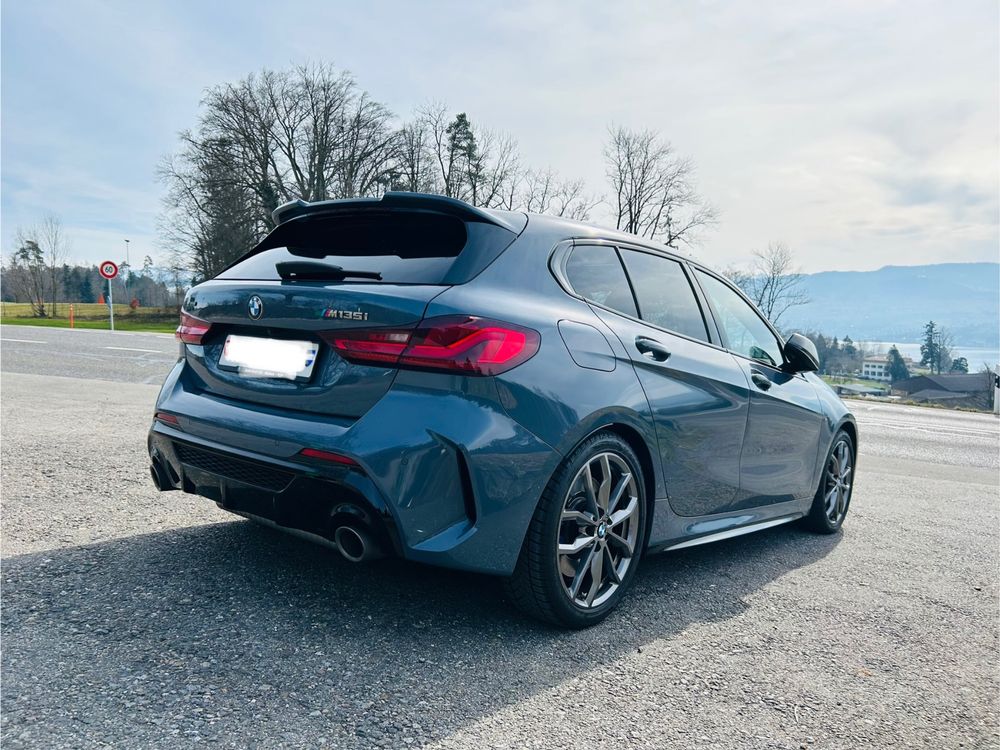 BMW M135i xDrive Steptronic 3