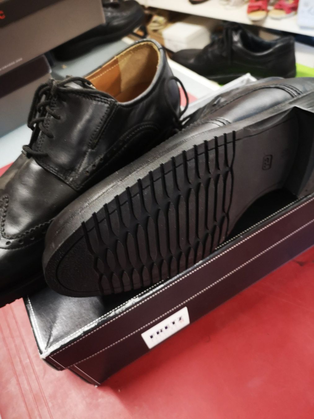 Herrenschuhe: Fretzmen – Neu und originalverpackt aus Möhlin von Highwaytom 2