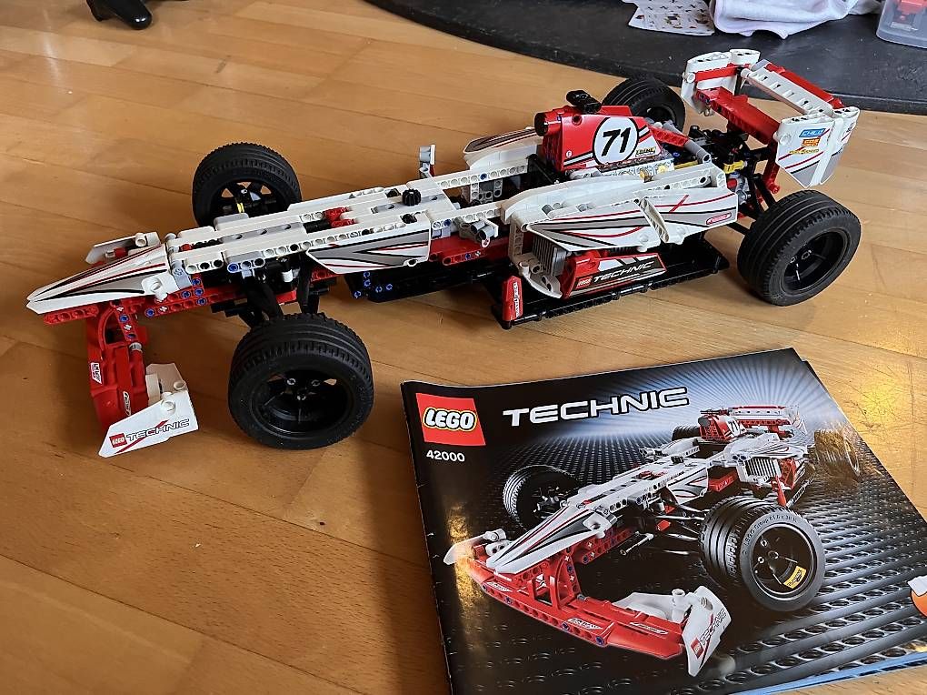 Kit di costruzioni: Lego Technic Rennwagen 42000 – Usato da Grenchen venduto da mammamia25 1