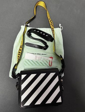 Off White Tasche
