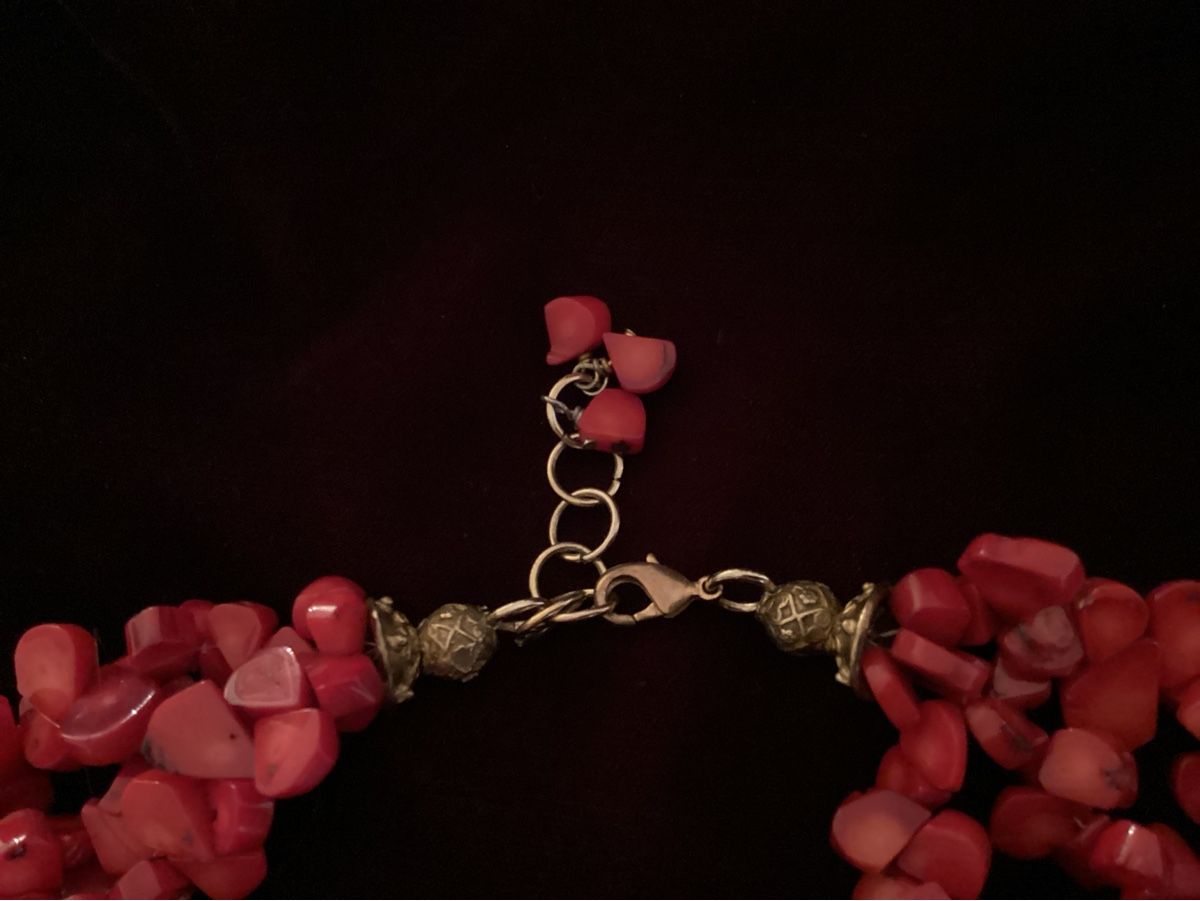 Colliers: Collier corail – D'occasion à fribourg par iris18 2