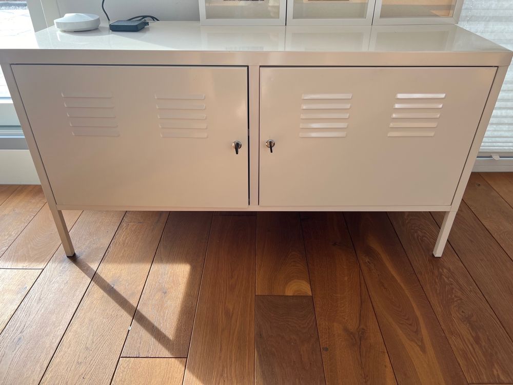 Metal Schrank (Ikea) Kaufen auf Ricardo