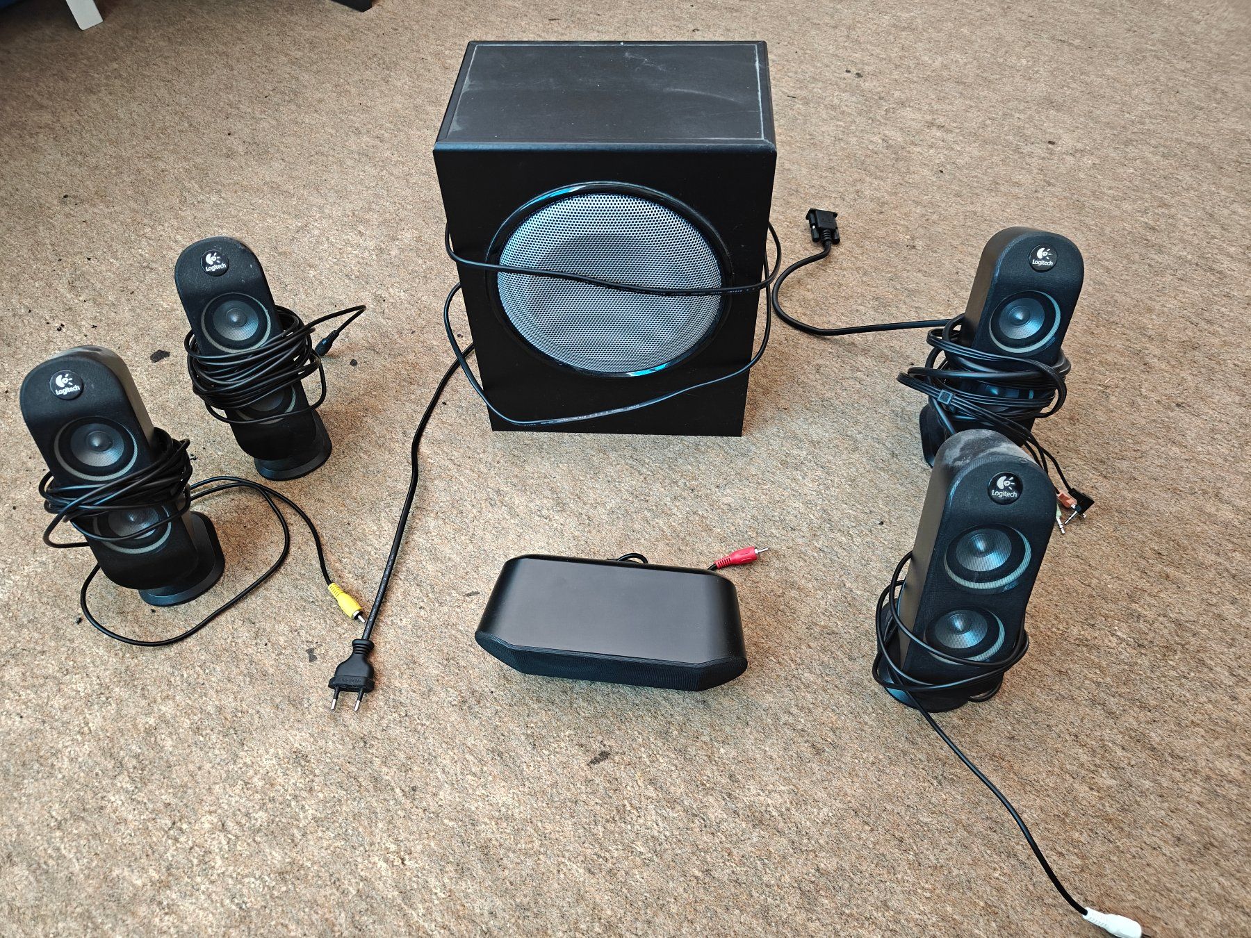 Logitech Casse acustiche: Logitech 5.1 Soundsystem X-530 – Usato da Glattfelden venduto da Ametzgi