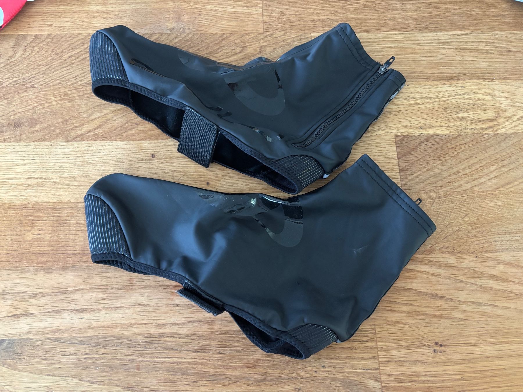Stinchiere & Fasciature: Odlo Veloüberschuhe gr 43-46 – Usato da Geuensee venduto da sonnetje 1