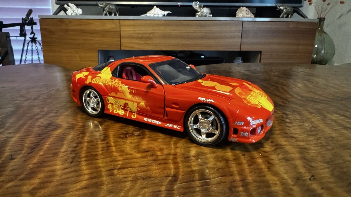 Modèle réduit Mazda RX7 Fast and furious 1:18 (Gebraucht) in Collonges ...