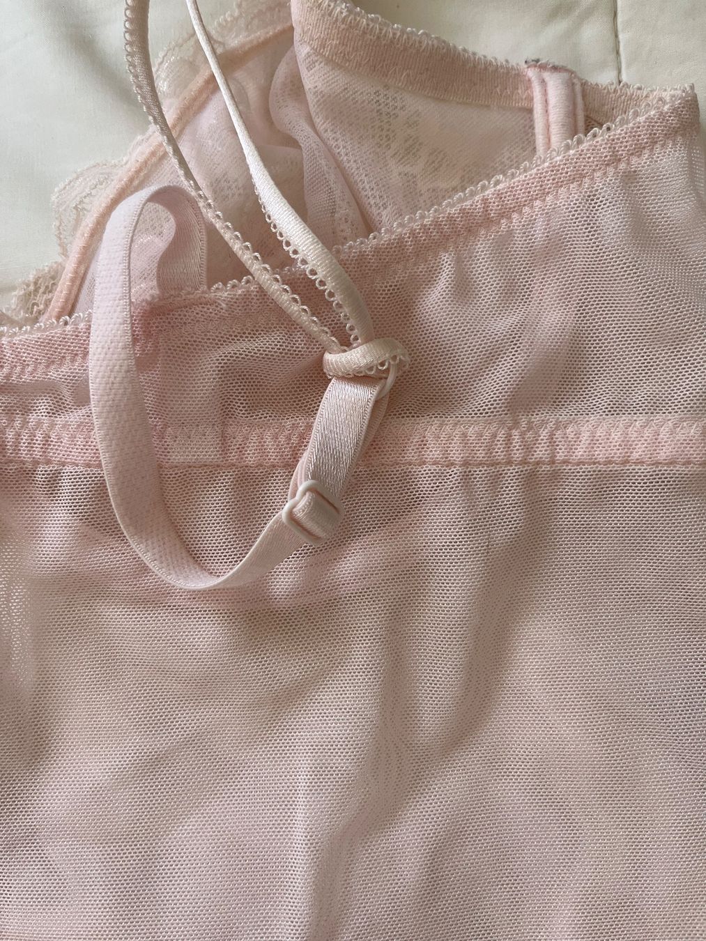 Top: New  lace top size S – Nuovo (secondo la descrizione) da Chêne-Bougeries venduto da Seetooyoo 6