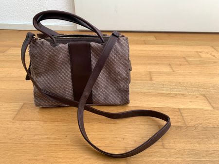 Tasche