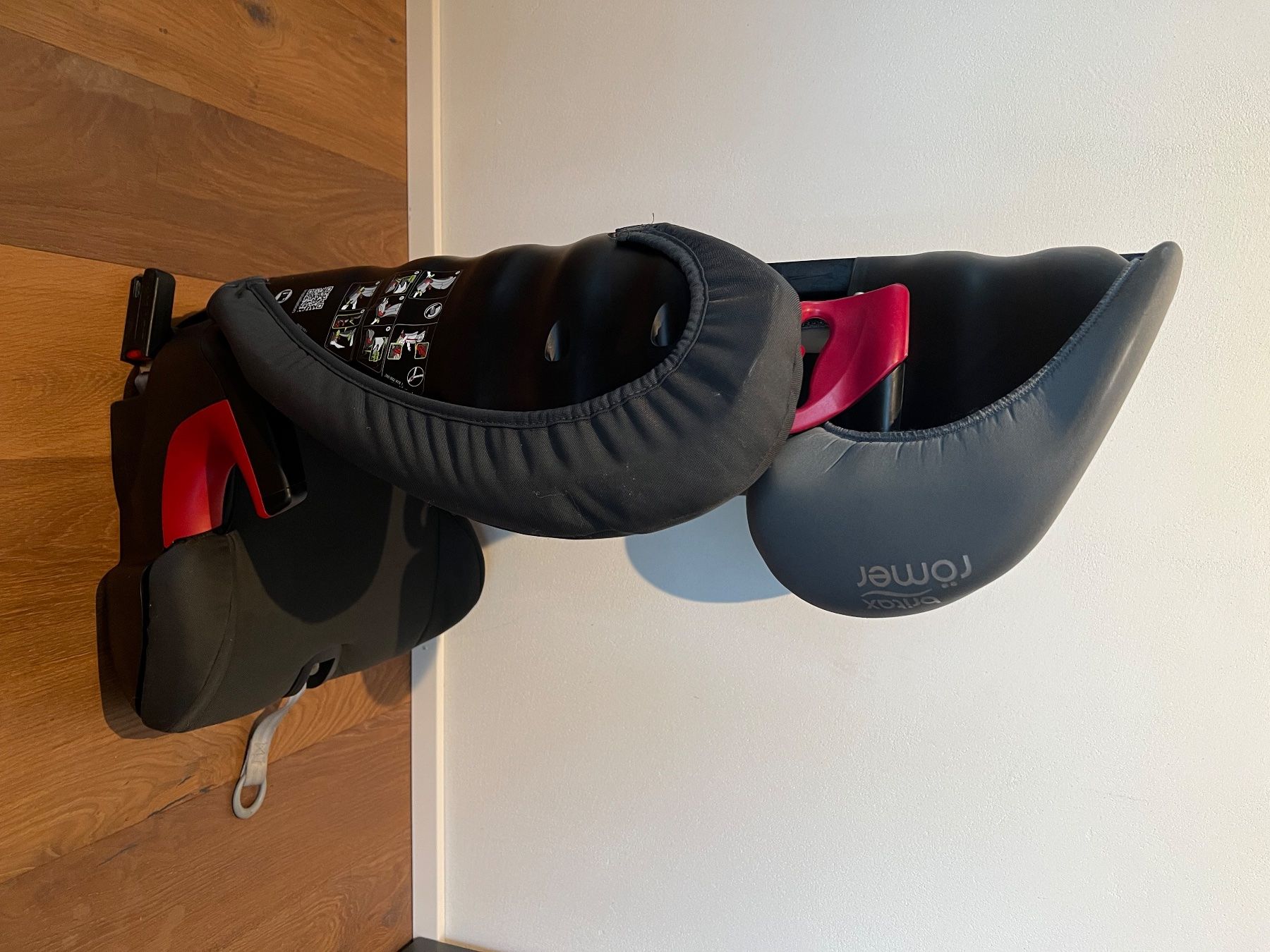 Britax Römer Seggiolini per auto: Kindersitz Römer Britax Kidfix SL – Usato da Niederhelfenschwil venduto da adler2011 1