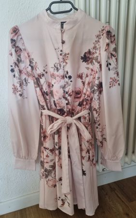 Kleid *NEU* Gr. XS/S