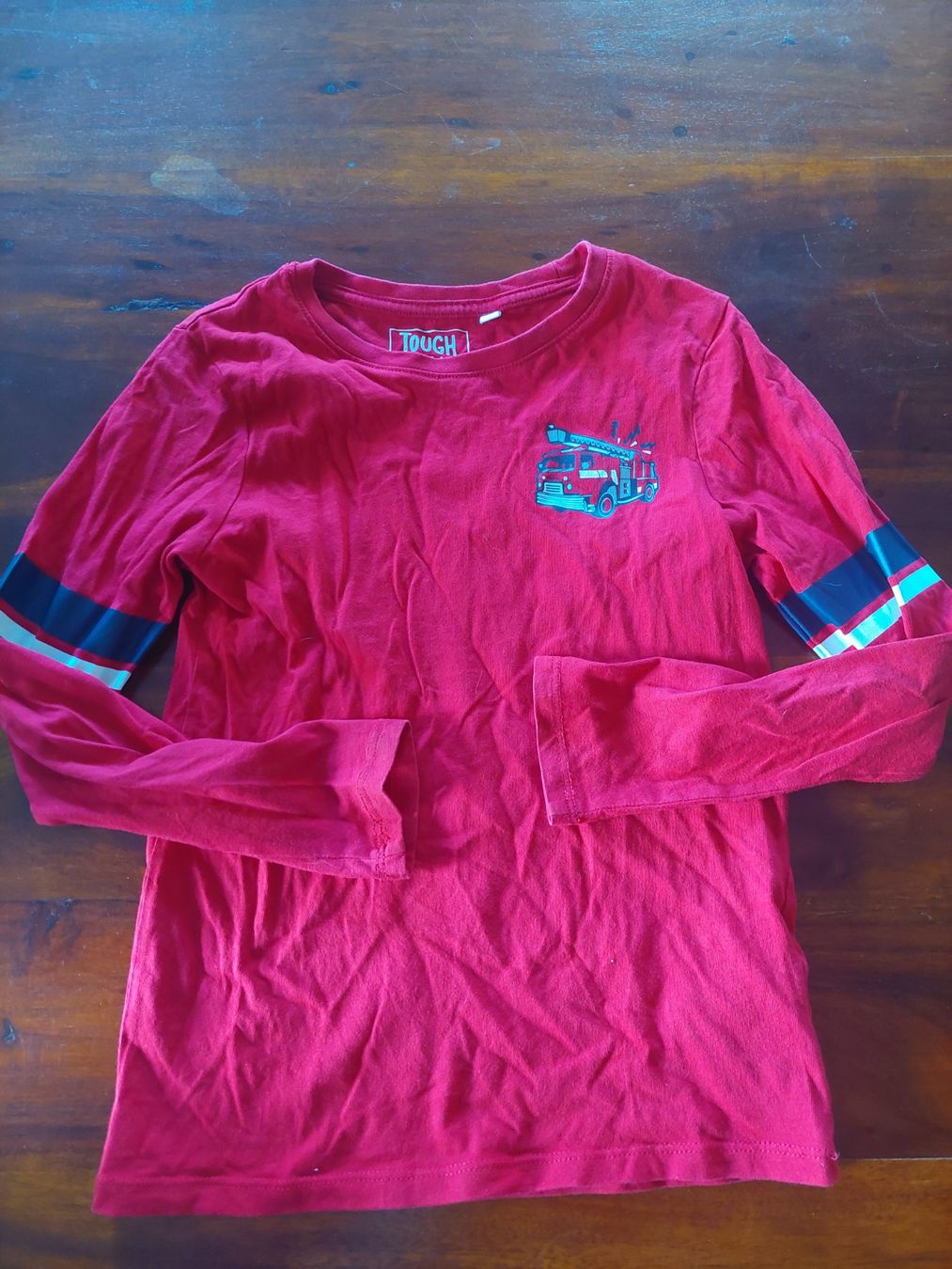 C&A Maglioni & Felpe: C&A Longshirt / Pullover Feuerwehr Grösse 128 – Usato da Beckenried venduto da Havacola 1