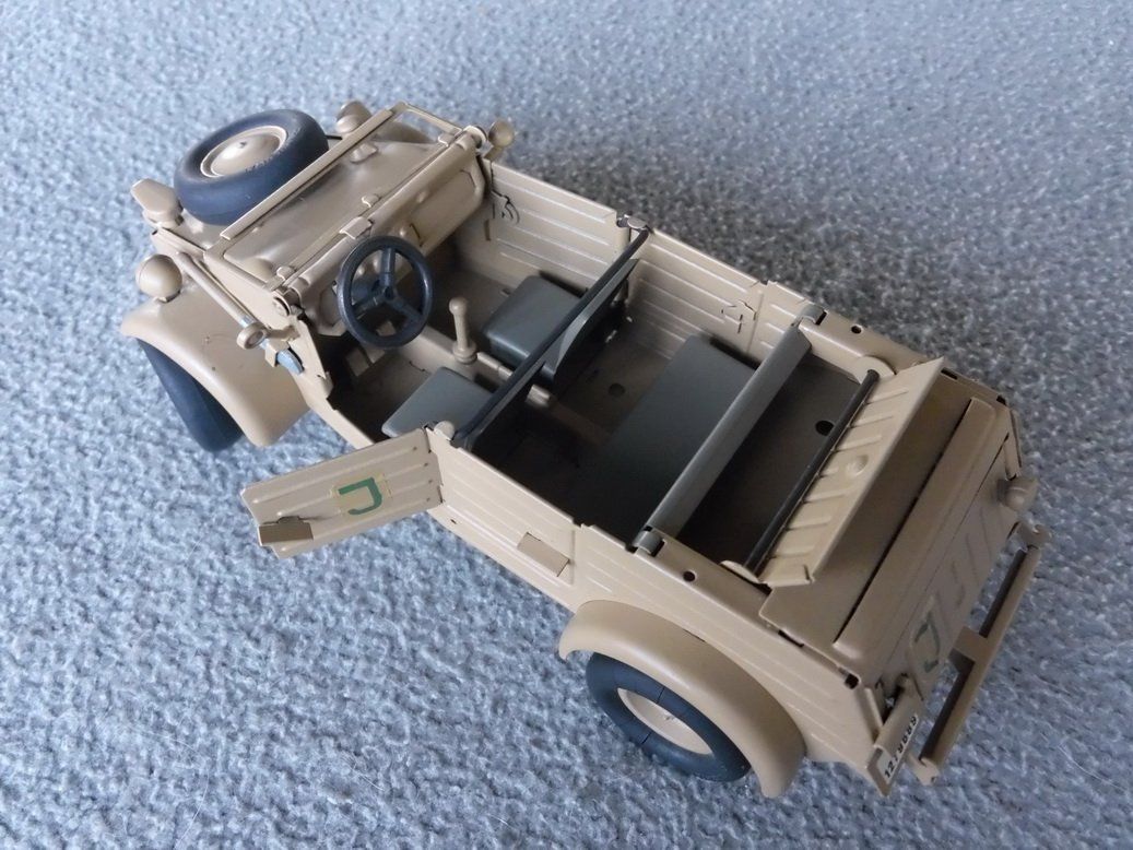 Modellbausätze & Standmodelle: VW-82 Kubelwagen 1/24 Gonio – Defekt aus Les Genevez JU von cnegri 1