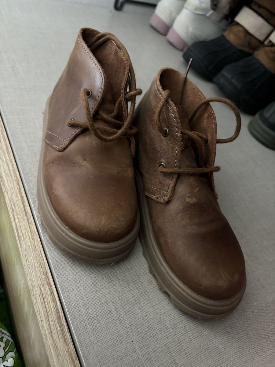 Scarpe per ragazzi: Kinderschuhe – Usato da volketswil venduto da Sisi521 1