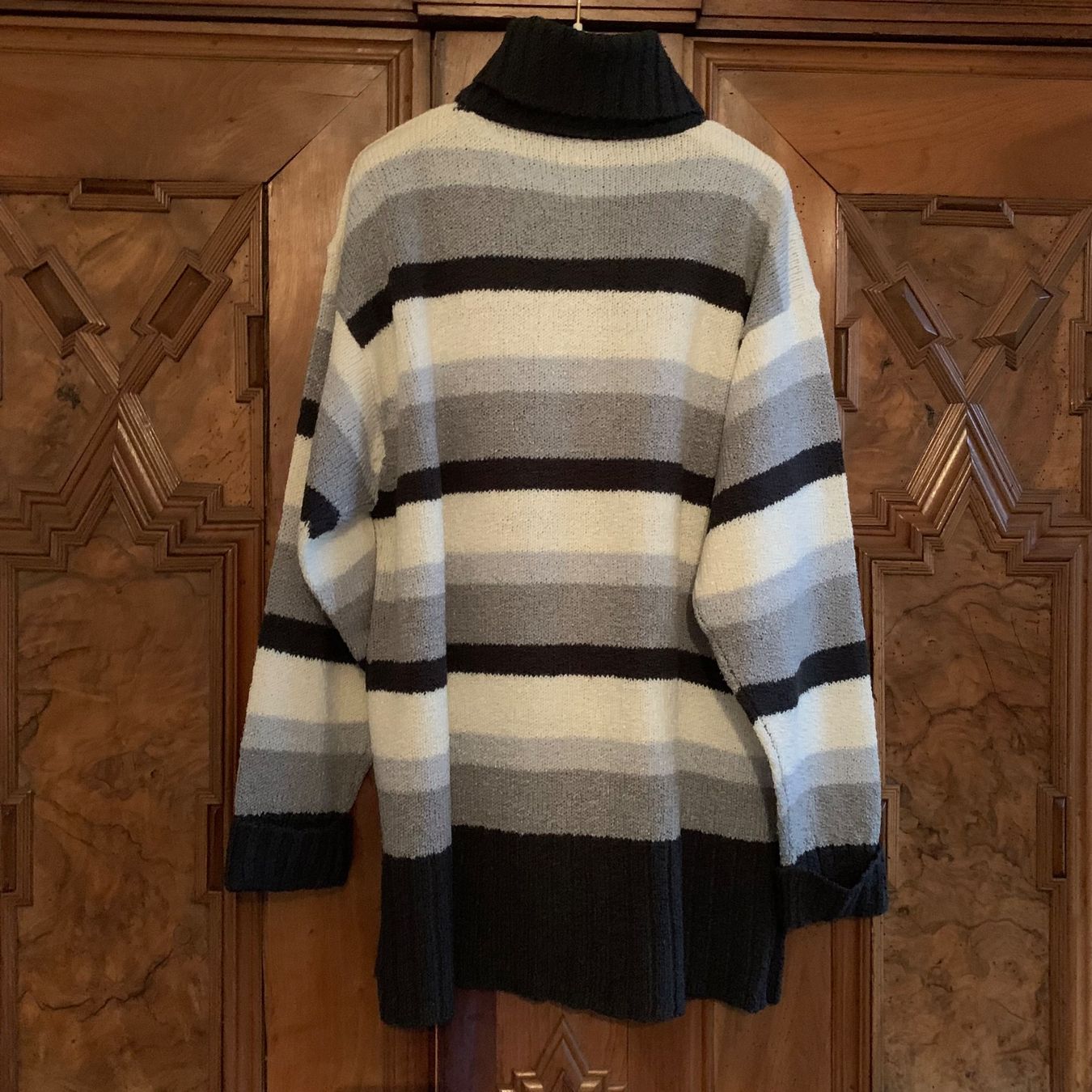 Maglioni & Felpe: VINTAGE COSMOS Pullover  Zustand: Perfekt wie NEU – Usato da Interlaken venduto da Bona55 3