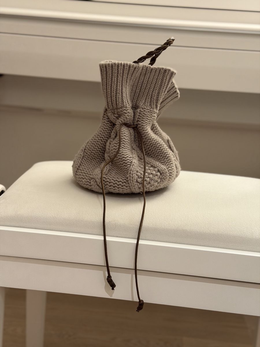 Fabiana Filippi Sacs femmes: Beigefarbene Kaschmiertasche – D'occasion à Zürich par Zurich_sale23 1