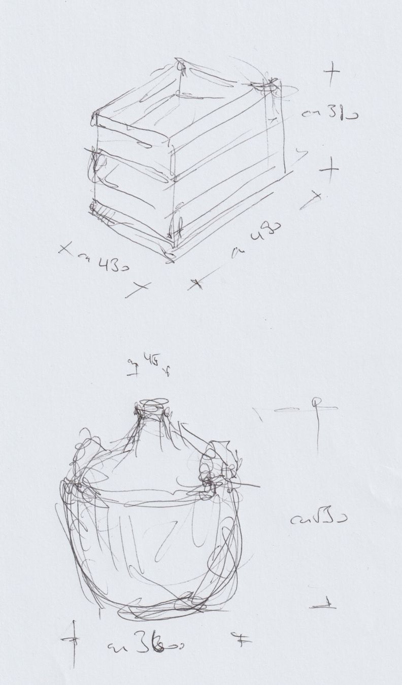 Bottiglie: Holz_Harass mit Korbflasche – Usato da Flawil venduto da Waldau1A 1
