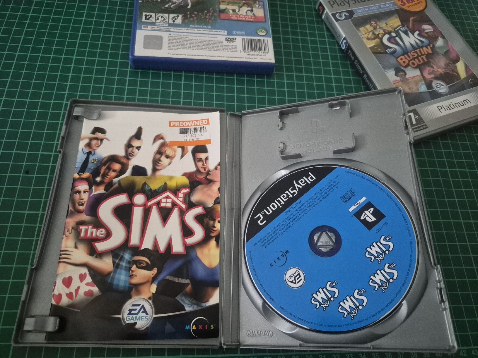 Sony Giochi: PS2 Sims Bundle: Sims, Bustin' Out, Sims 2 Pets - Games! – Usato da Meyrin venduto da Retro-GZ 5