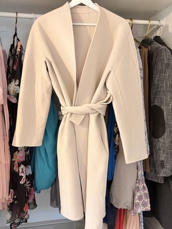 Max Mara Mantel. Etikett habe Ich weg genommen. Sehr gut erh