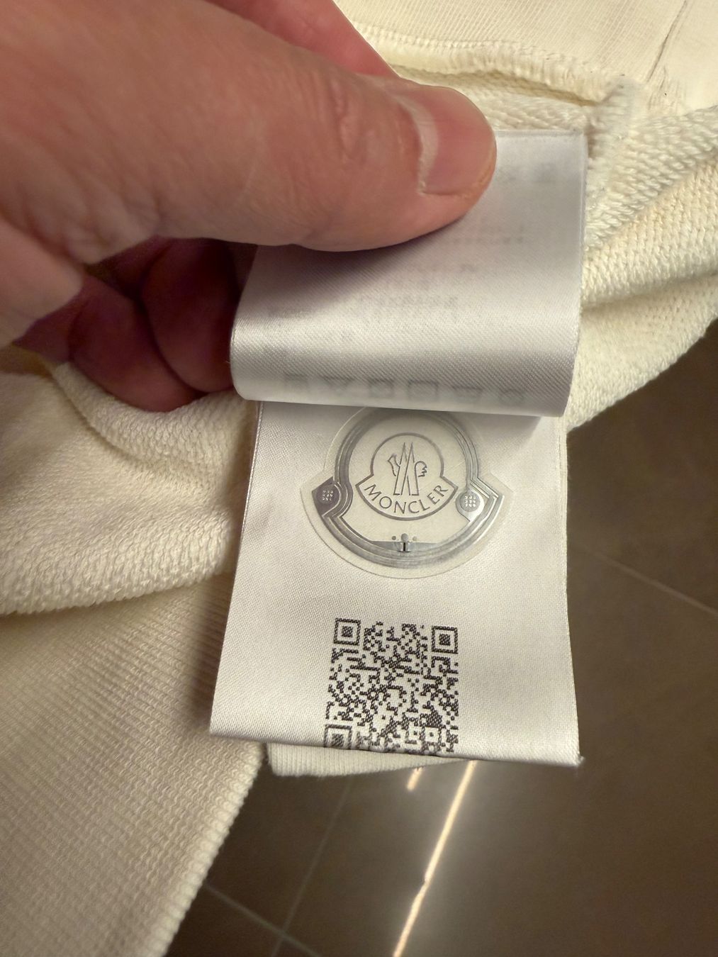 Moncler Maglioni & Felpe: Moncler Pull-over L – Usato da Lengnau BE venduto da Ierardo79 4