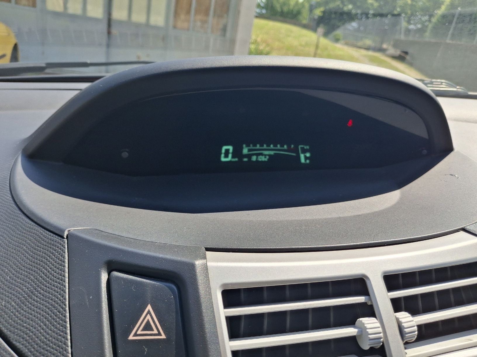 Toyota Automobili: toyota yaris – Usato da Balerna venduto da Jksb 6