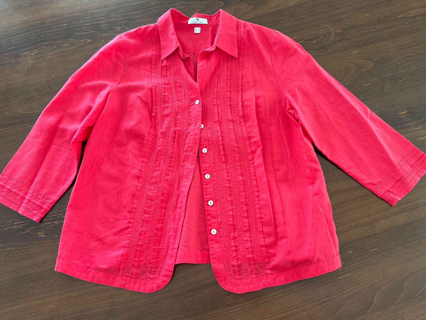 Peter Hahn Chemisiers: Leinen- Bluse Gr. 46 rot von Peter Hahn – D'occasion à Ebmatingen par Mistelu