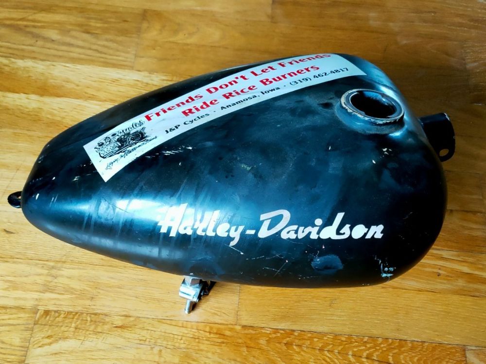 Harley Davidson Tank (Gebraucht) in Kerns für CHF 35 – mit Lieferung ...