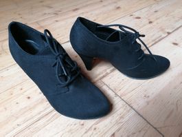 Schwarze Herbst Stiefeletten aus Leder, Gr. 38, neuwertig!