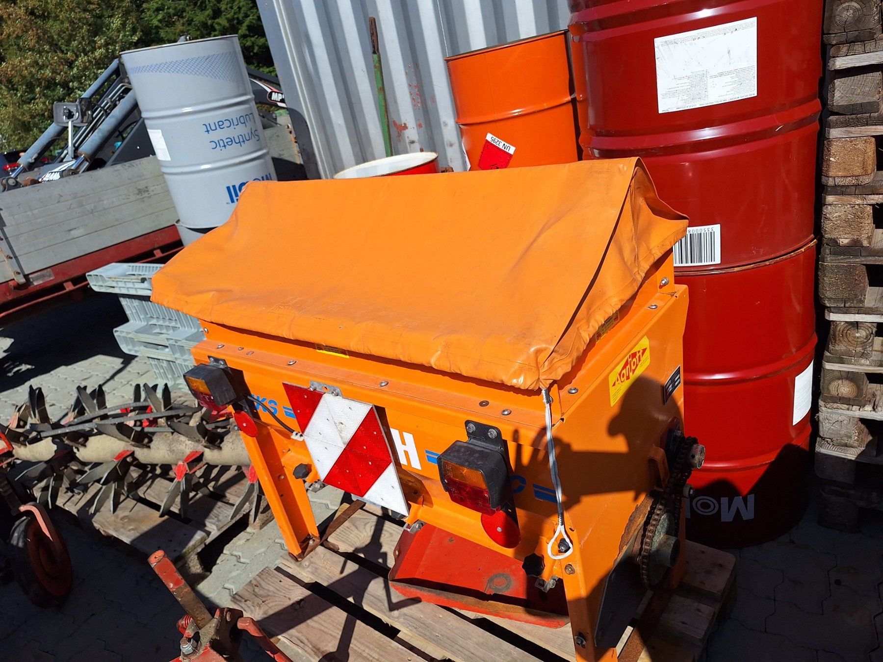 Tutte le macchine: Salzstreuer Rauch – Difettoso da Grossaffoltern venduto da GBLT_Grossenbacher