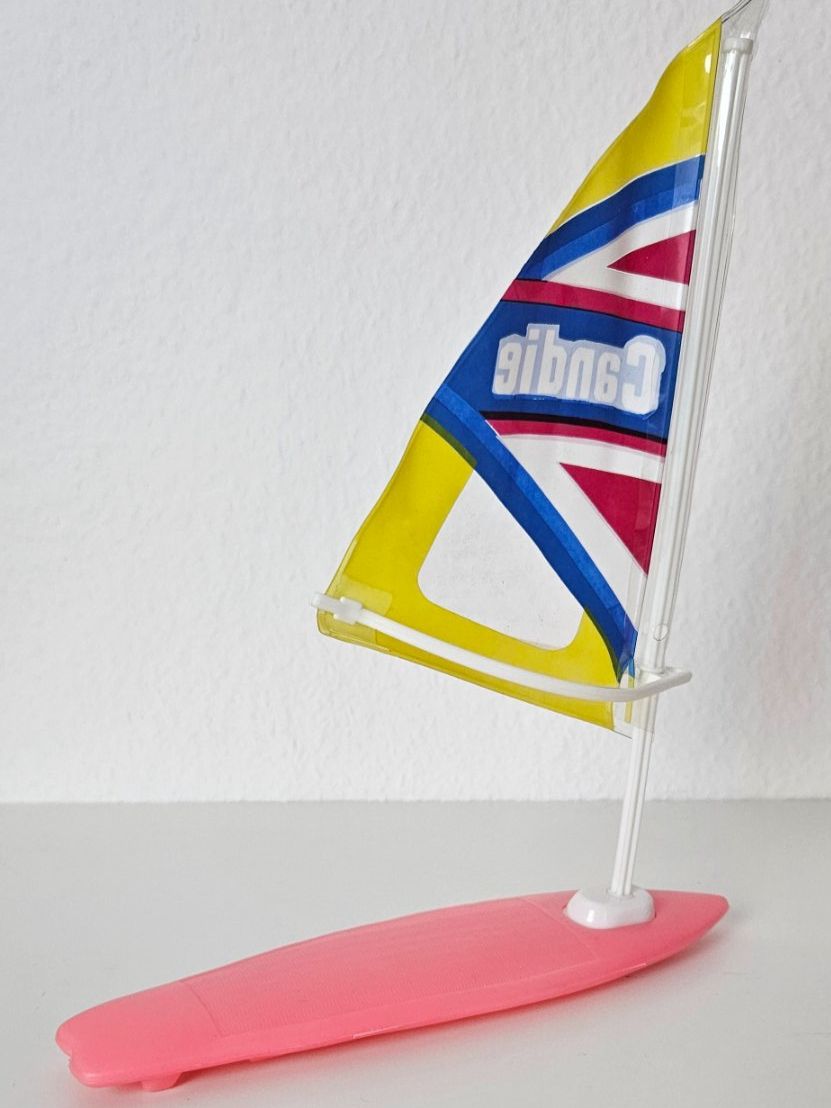Bambole: Barbie Windsurfbrett – Usato da Dättwil AG venduto da son_x2fq 1