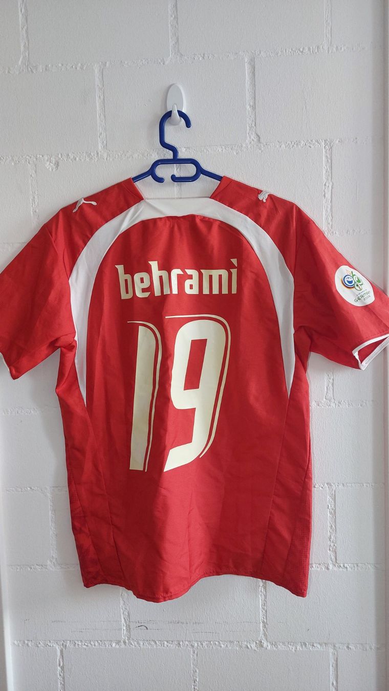 Schweizer Nati Canottiere & Pantaloni: Schweizer Nati Trikot 2006 BEHRAMI Gr M – Usato da Hedingen venduto da Turicun25