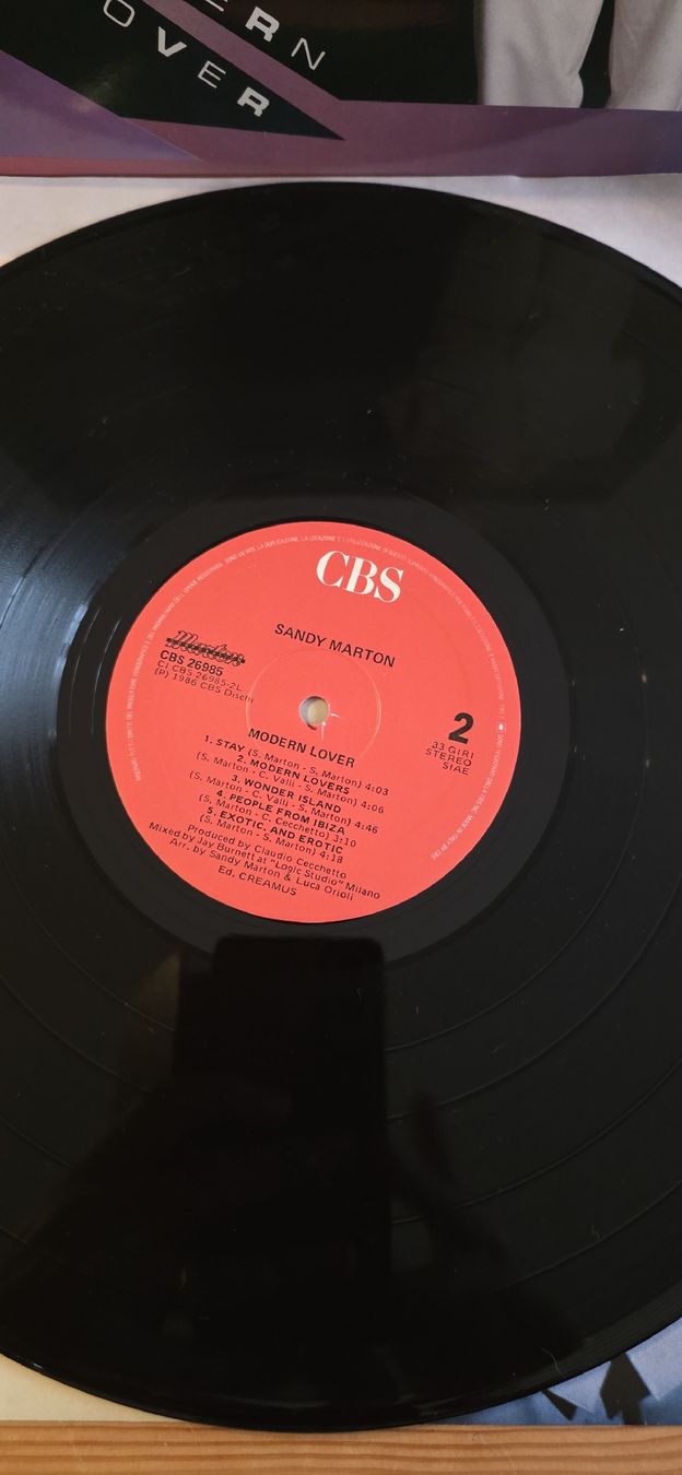 Dischi in vinile: Sandy Marton - Modern Lover  1986 Mint – Usato da Yvonand venduto da RF-VINYL 1