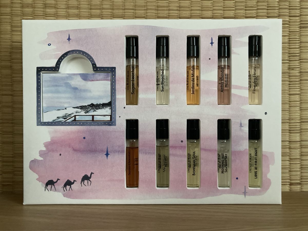 Profumi & Eau de Toilette: Une Nuit Nomade - Discovery Set (10 à 2.5mL) – Nuovo (secondo la descrizione) da Therwil venduto da blubblubblubb 1