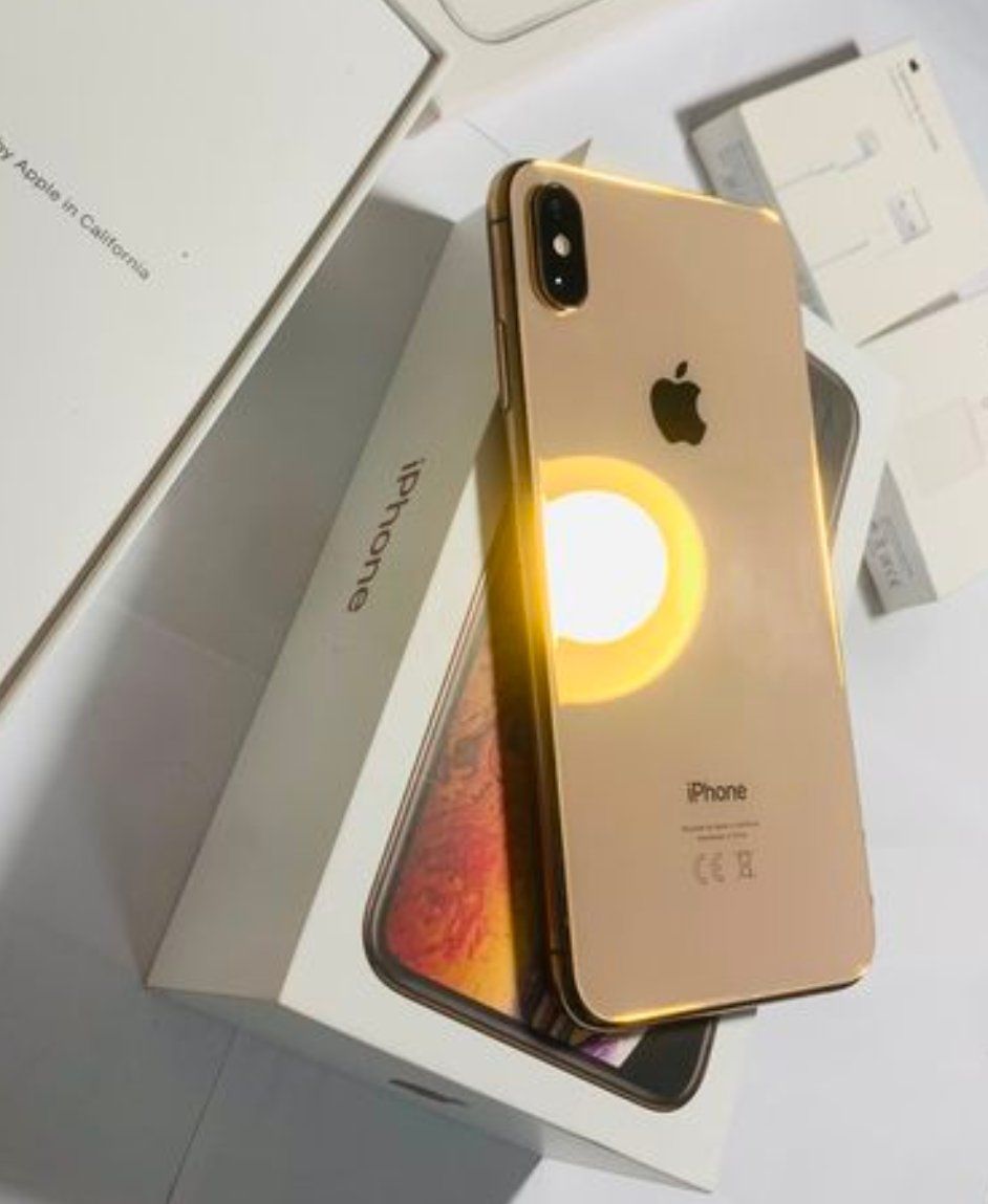 Apple Handys / Smartphones: IPhone XS Max 64GB / akku 100% – Gebraucht aus Luzern von Waince786 1