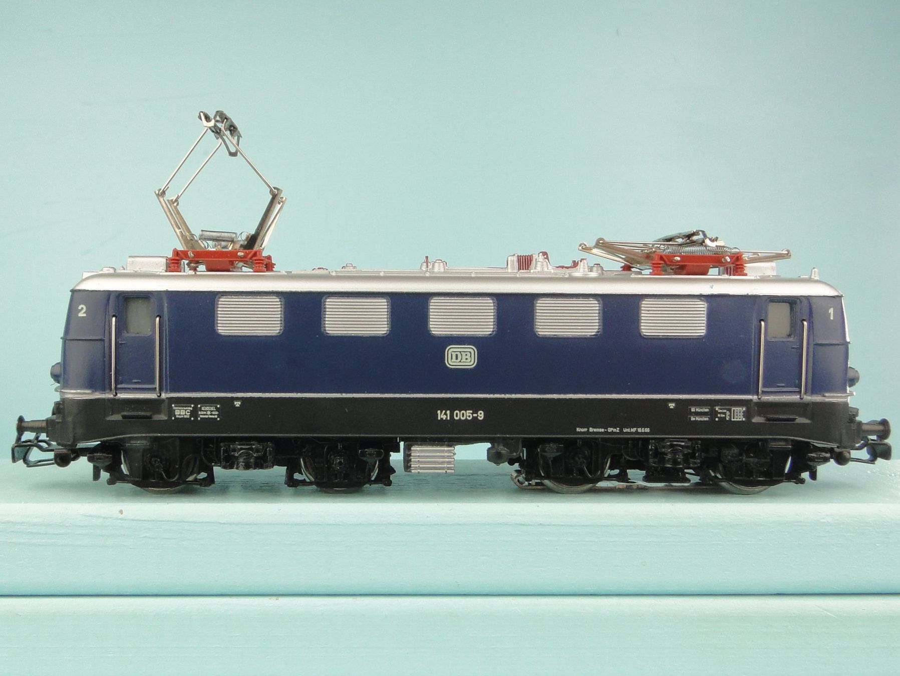 Märklin Modelleisenbahnen: Märklin 3034 BR141 – Gebraucht aus Bülach von cann11 6